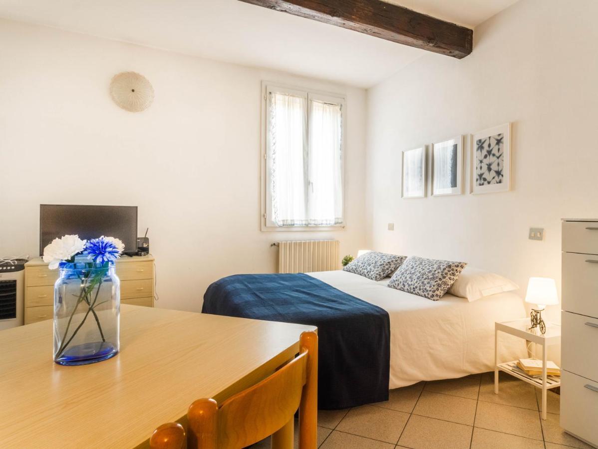 Ferienwohnung Al Pipai Ferrara Exterior foto